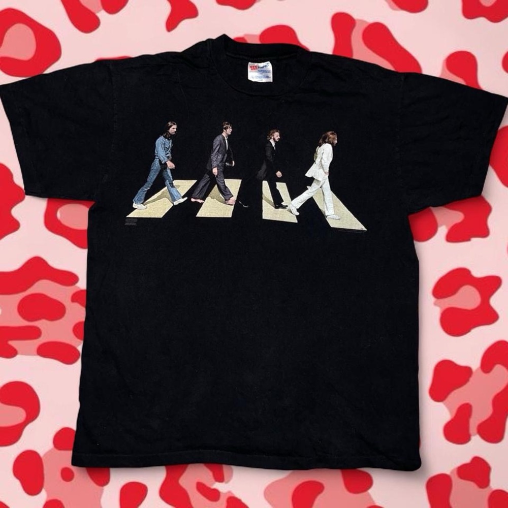 Vintage 1990s RARE Winterland Official Abbey Road Beatles black and white shirt